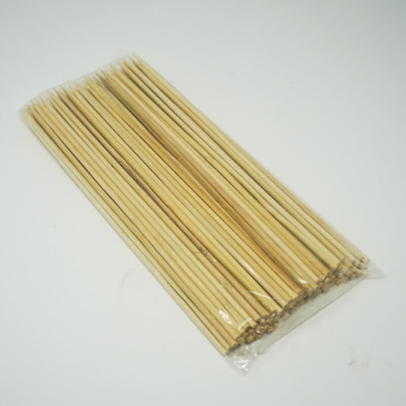 5/32 (4 mm) X 10 Thick Round Bamboo Skewer - 5000/Case